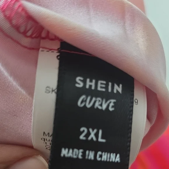 SHEIN Pink and Orange Aztec CHIC Patterned Dress - Picture 8 of 8